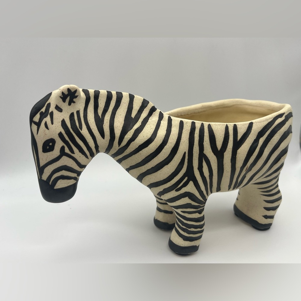 Anthropologie Leah Reena Goren Zebra Stoneware Planter Pot Decor Retired
